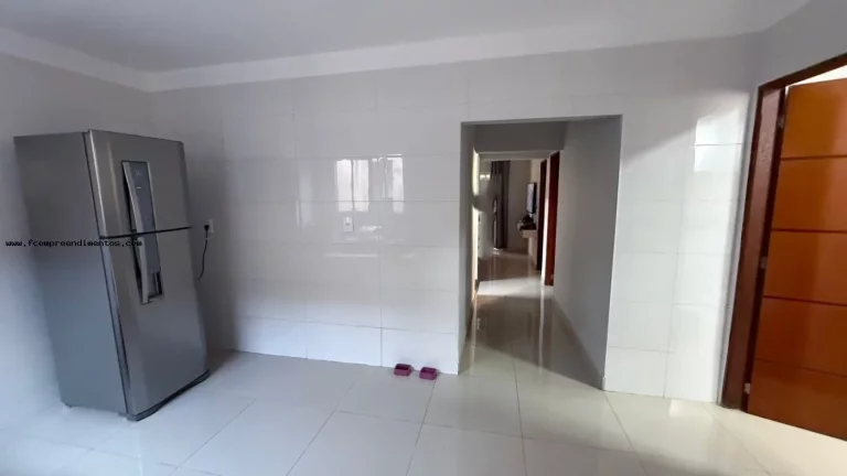 Imagem Casa para Venda em Limeira, Parque Nossa Senhora das Dores, 3 dormitórios, 1 banheiro, 2 vagas