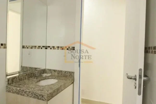 Imagem Casa em condomínio á venda, dispõe de 1 dormitório, 1 banheiro, cozinha com armários, lavanderi...