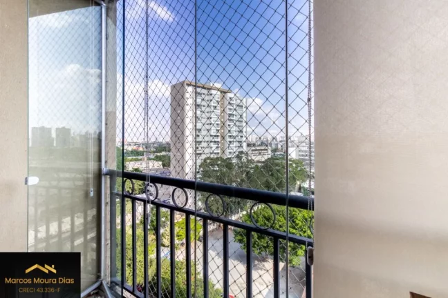 Imagem Apartamento com 52m² na Freguesia do Ó com Varanda e 1 Vaga de Garagem. Edifício com Lazer e Portaria