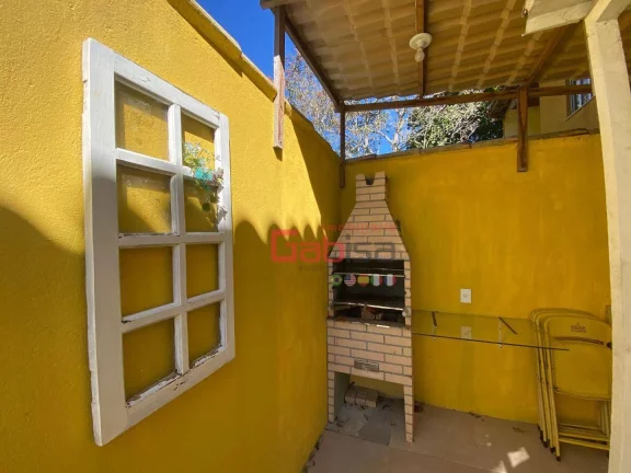 Imagem Casa com 3 dormitórios à venda, 100 m² por R$ 320.000,00 - Arpoador - Armação dos Búzios/RJ