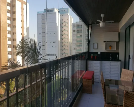 Imagem Apartamento reformado com vista e lazer no calçadão