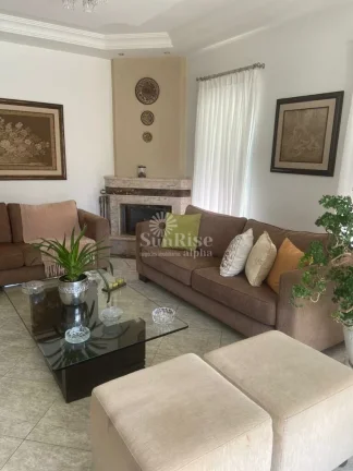 Imagem Casa mobiliada para alugar em Alphaville com 350 m² com 4 quartos e 4 vagas - Melville - Santana de Parnaíba/SP