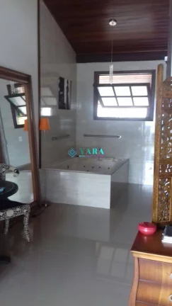 Imagem Ubatuba casa pé na areia -Almada