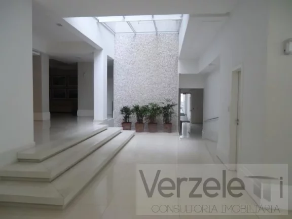 Imagem Frente ao Mar para Venda em Balneário Camboriú / SC no bairro Centro