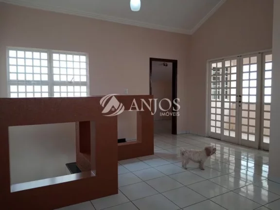 Imagem CASA Á VENDA, ACEITA FINANCIAMENTO, NO JARDIM MARINGA EM SINOP - MT.