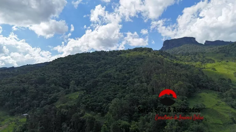 Imagem Lindo Terreno a Venda na Região do Baú em São Bento do Sapucaí ~ SP.