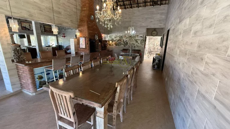 Imagem Em busca de um refúgio para chamar de seu Sítio tem arquitetura histórica