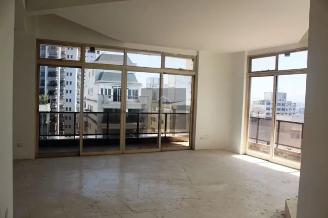 Imagem Cobertura com 642m² em Higienopolis