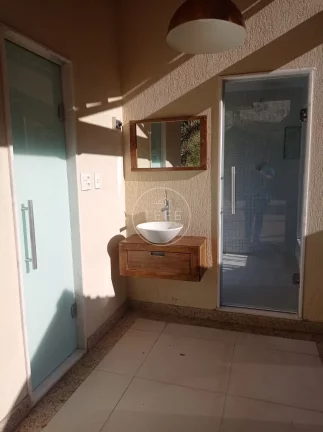 Imagem CASA de 5 DORMITÓRIOS em NITEROI - R$ 1.100.000