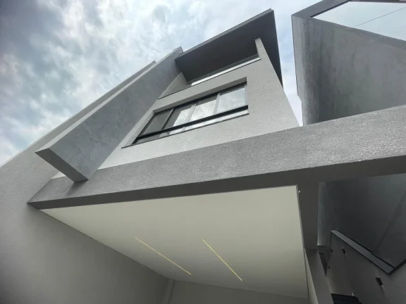 Imagem Casa em Cajamar com 3 Suítes, 4 Vagas e Piscina
