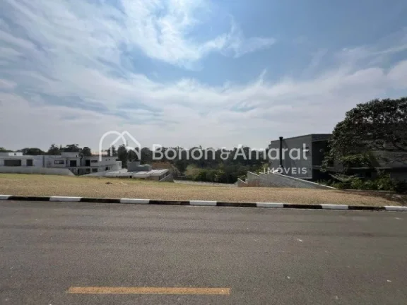 Imagem - 1000m²
- Declive
- Já possui um Projeto arquitetônico impecável de uma casa aprovada no Condom...