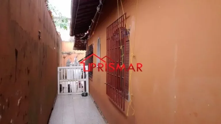 Imagem Ótima Casa térrea na Praia Grande 2 vagas cobertas.