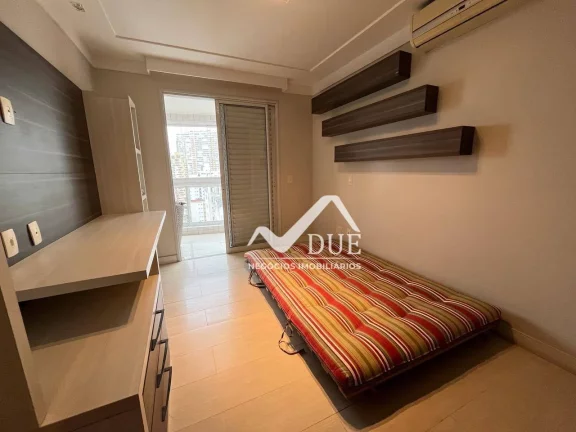 Imagem Apartamento com 2 dormitórios à venda, 94 m² por R$ 1.248.000,00 - Gonzaga - Santos/SP