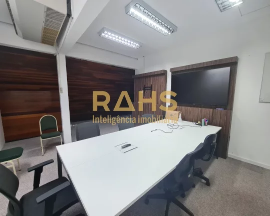 Imagem Para quem está pensando em investir no centro da cidade de Joinville, nós temos essa ótima oportu...