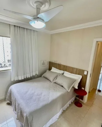 Imagem Apartamento Quadra Mar com 3 dormitórios à venda no Centro de Balneário Camboriú