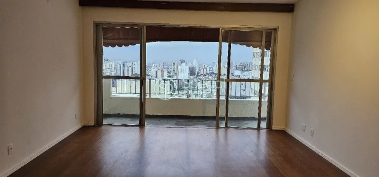 Imagem Linda cobertura no bairro Alto da Lapa Com 202 m² privativos, temos no primeiro piso uma ampla sala...