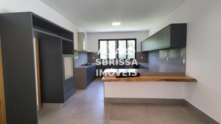Imagem Casa ampla com arquitetura moderna à venda 3.000 m2 5 suítes no Condomínio Fazenda Vila Real em Itu SP - Casa de alto padrão integrada a natureza