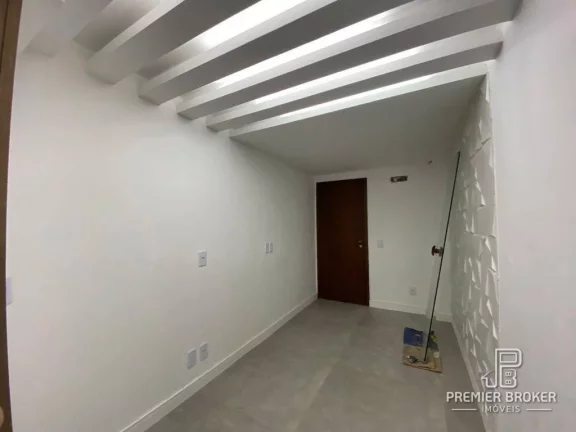 Imagem Sala à venda, 35 m² por R$ 260.000,00 - Várzea - Teresópolis/RJ