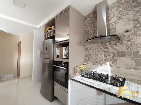 Imagem LINDA CASA COM VISTA PARA O LAGO