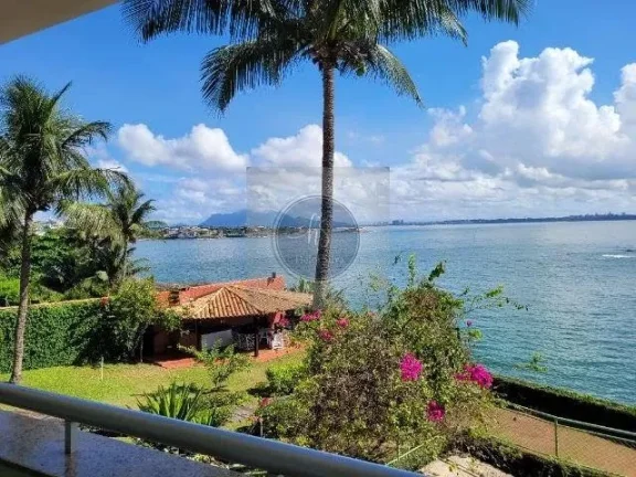 Imagem Casa de Condomínio em Praia da Costa - Vila Velha