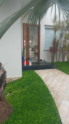 Imagem Sobrado à venda 3 Quartos, 3 Suites, 6 Vagas, Cerâmica, São Caetano do Sul - SP