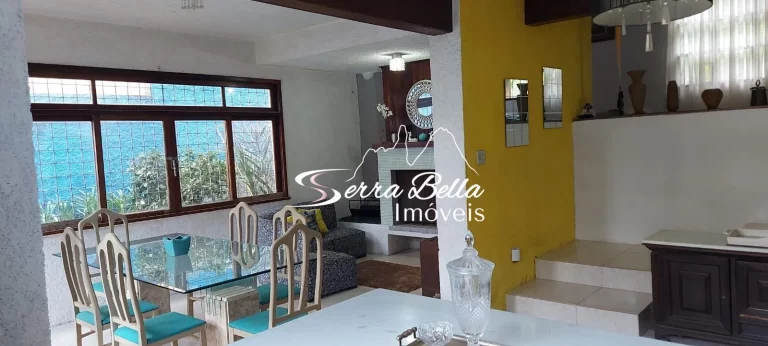 Imagem Casa com 3 dormitórios à venda, 250 m² por R$ 1.020.000 - Parque do Ingá - Teresópolis/RJ