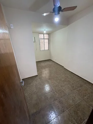 Imagem Casa Duplex com 199m² em Cocotá