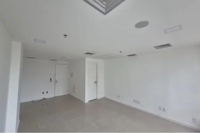 Imagem Sala Comercial no Centro Empresarial Metropolitano com 25,73m2