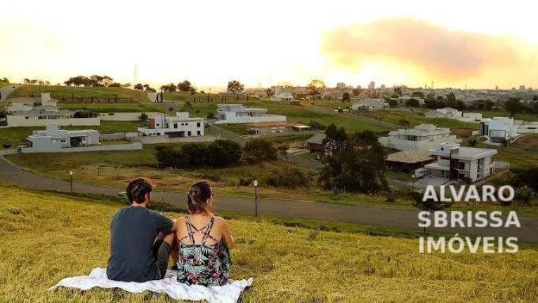 Imagem Terreno á venda com 800 m2 no Condomínio Campos de Santo Antônio II em Itu SP