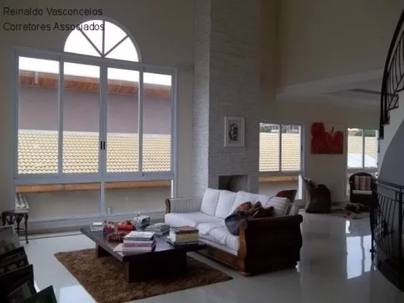 Imagem CASA COM 4 DORMITÓRIOS, VENDA OU LOCAÇÃO - PARQUE MIRANTE DO VALE - JACAREÍ/SP