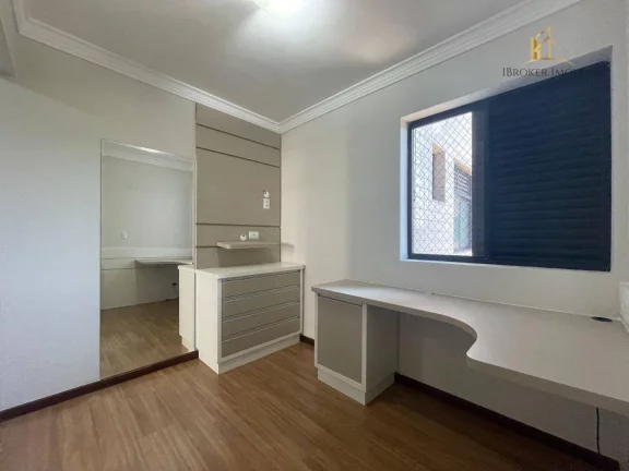 Imagem Apartamento com 4 quartos para alugar, 107 m² por R$ 3.300/mês - Cabral - Curitiba/PR