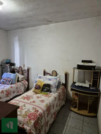 Imagem Sobrado com 2 quartos, à venda em Diadema, Canhema