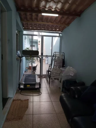 Imagem Sobrado maravilhoso com 207 m² 3 Dormitórios 2 Vagas de Garagens