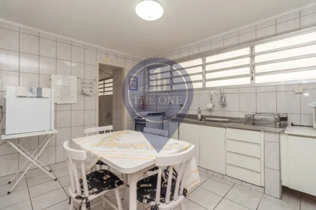 Imagem Apartamento à venda em Pinheiros, São Paulo-SP: 3 quartos, 1 suite, 2 salas, 3 banheiros, 1 vaga, 117m² de área. Venha conferir!