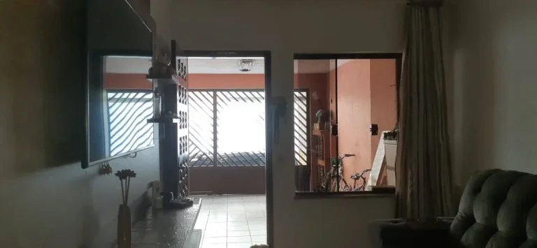 Imagem Sobrado Maravilhoso 4 Dormitorios sendo 1 Suite e 3 vagsa de Garagens