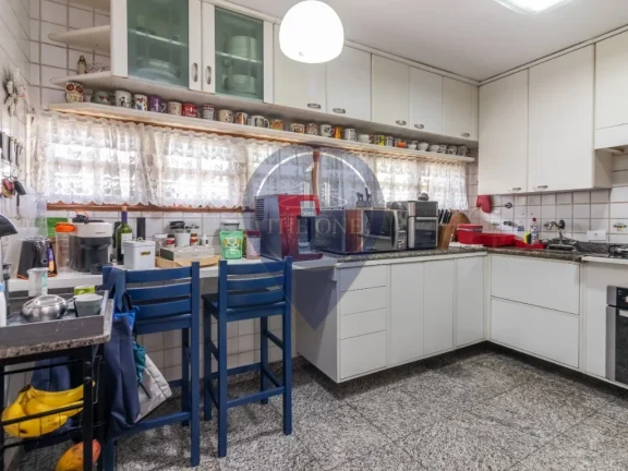 Imagem Imperdível! Casa à venda em São Paulo-SP, bairro Saúde: 4 quartos, 4 suítes, 2 salas, 5 banheiros, 3 vagas de garagem, 231m².