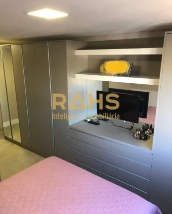 Imagem Ótimo apartamento localizado no Centro de Joinville, próximo ao Batalhão e ao Shopping Mueller. C...