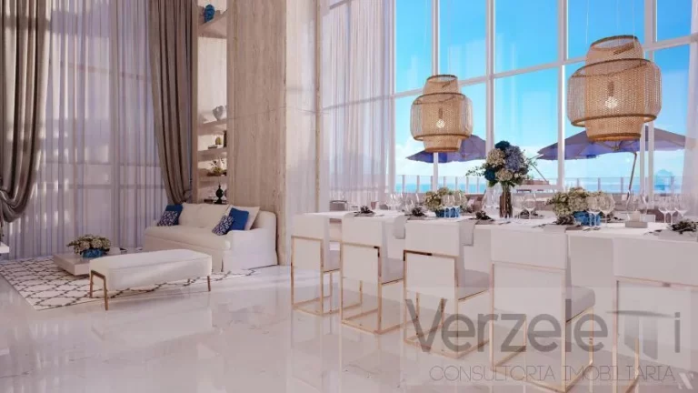 Imagem Frente ao Mar para Venda em Balneário Camboriú / SC no bairro Centro