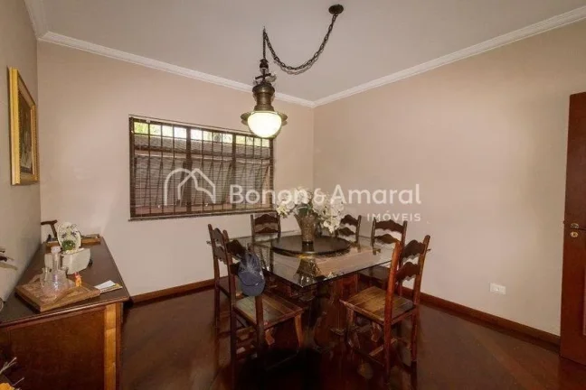 Imagem Descubra esta magnífica casa de 257 metros quadrados, perfeita para quem busca conforto e sofistica...
