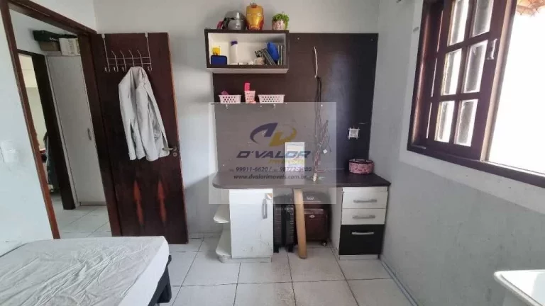 Imagem Vendo Casa, em Condomínio Fechado, com 100 m², 3 quartos s/ 1 suíte, espaço gourmet e 2 vagas