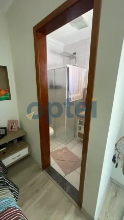 Imagem LINDO SOBRADO COM 101 M² , 03 DORMITÓRIOS (1 SUITE) ,SALA DOIS AMBIENTES,COZINHA PLANEJADA, VILA ASSUNÇÃO, SANTO ANDRÉ, SP.