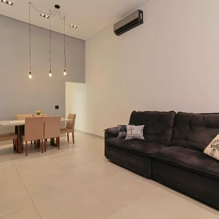 Imagem Casa a venda no Condomínio Villagio Wanel