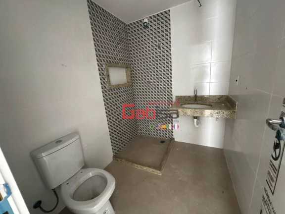 Imagem Apartamento com 3 dormitórios à venda, 68 m² por R$ 499.000 - Palmeiras - Cabo Frio/RJ