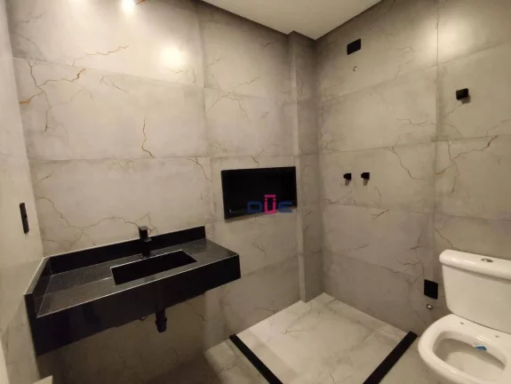 Imagem Sobreposta duplex com piscina e vista mar. 280 m² no Embaré