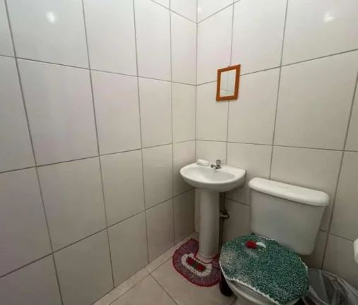 Imagem Casa para Venda em Itanhaém, Balneário Califórnia, 2 dormitórios, 2 suítes, 2 banheiros, 4 vagas