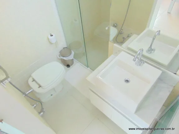 Imagem Pitangueiras - Excelente apartamento - Vista espetacular da Praia - Localização privilegiada - 01 vaga de garagem.
