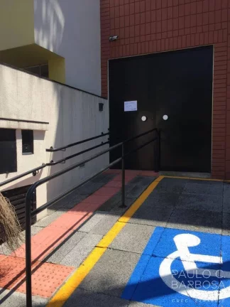 Imagem Sobrado Comercial com renda compatível - 271,5m²