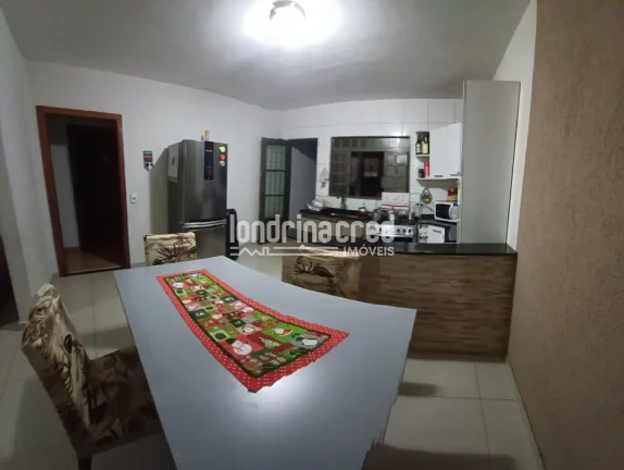 Imagem Casa Ampla à Venda no Jardim Dom Pedro II – 3 Quartos, 1 Suíte, Churrasqueira, Grande Quintal e Espaço para Construção em Terreno de 310m²!