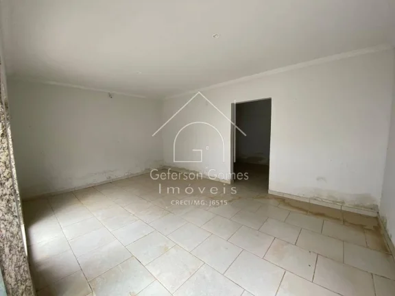 Imagem Aluguel - Ponto Comercial - Centro - Mantena - MG