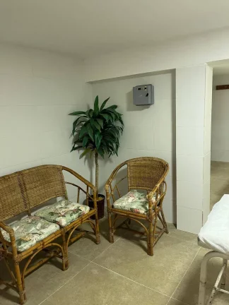 Imagem Vendo esta luxuosa casa no bairro Conego . Nova Friburgo.